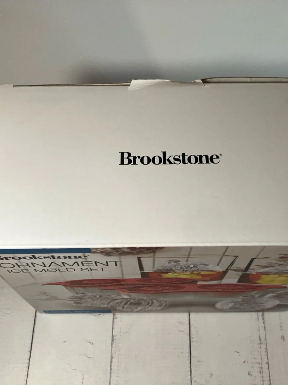 Brookstone Ornament Ice Mold Set Open Box Christmas Spheres Holiday